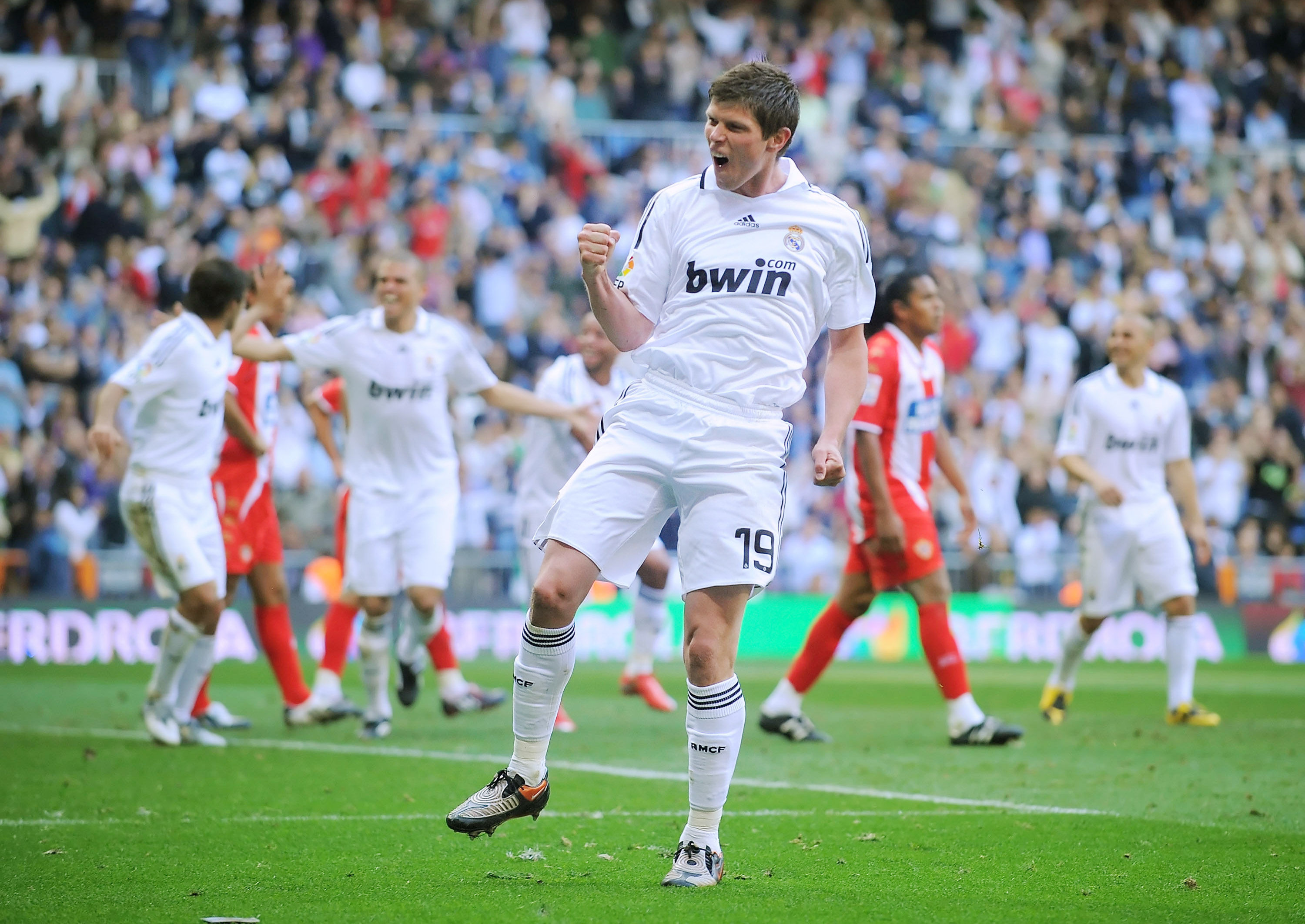 转会期突围战来临,深圳男篮围绕法国杯复出首秀,底气十足,资深球员宣示担当的简单介绍 转会期突围战来临,深圳男篮围绕法国杯复出首秀,底气十足,资深球员宣示担当的简单介绍