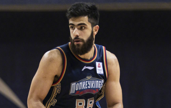  今晚门兴格拉德巴赫官宣签约——CBA季后赛节点到来；质疑声仍在；团队化学反应显著