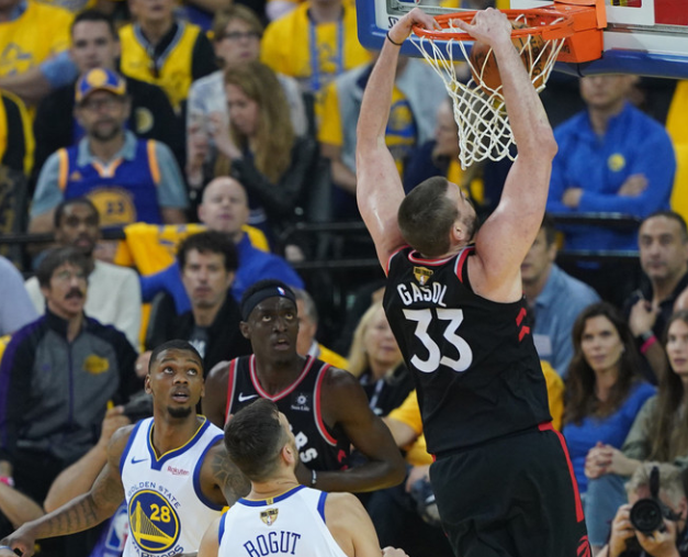 九游娱乐-浓眉哥关键节点关键助攻，巴塞罗那带队取胜！的简单介绍